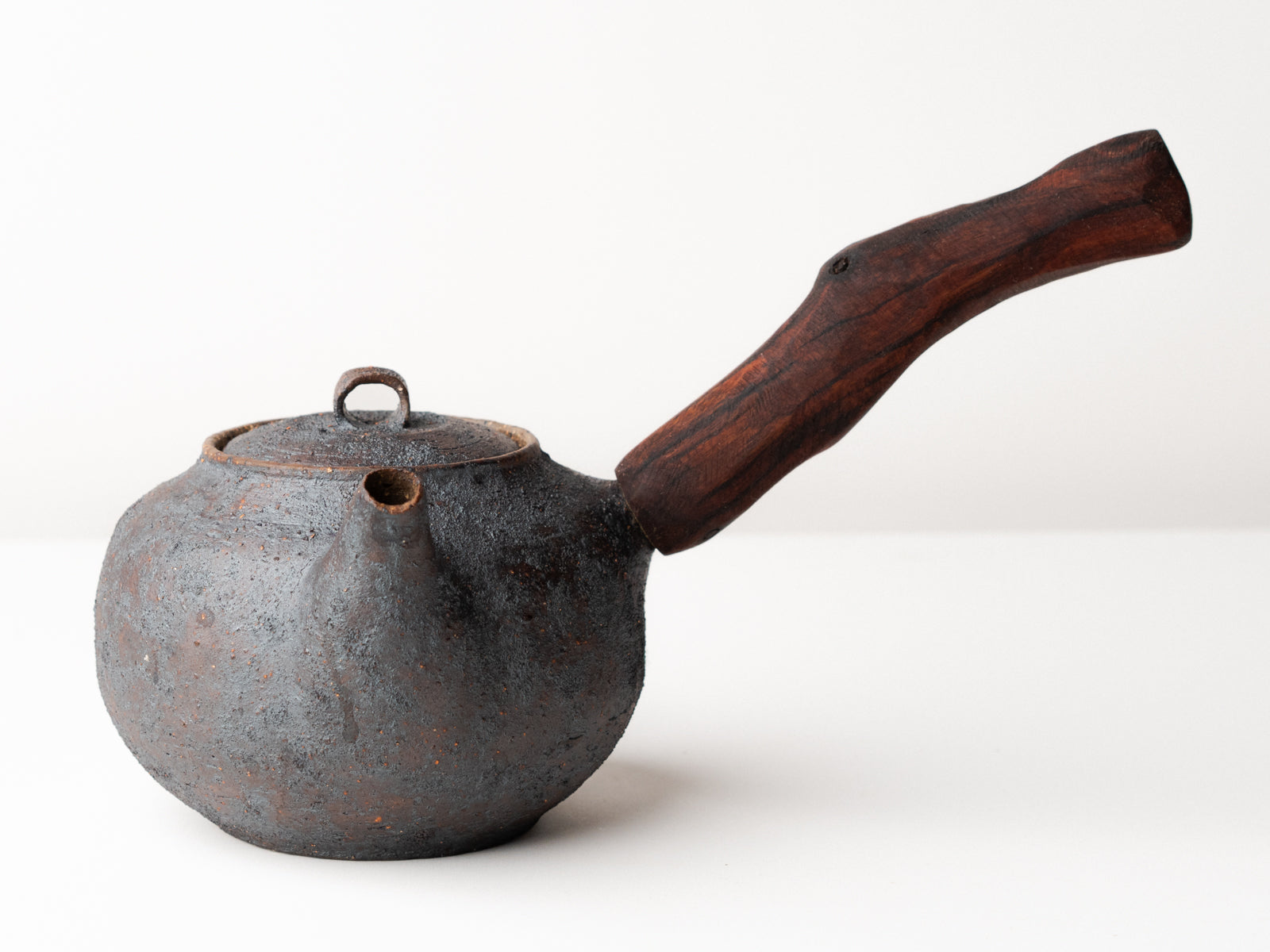 Side-handle Teapot - Black medium